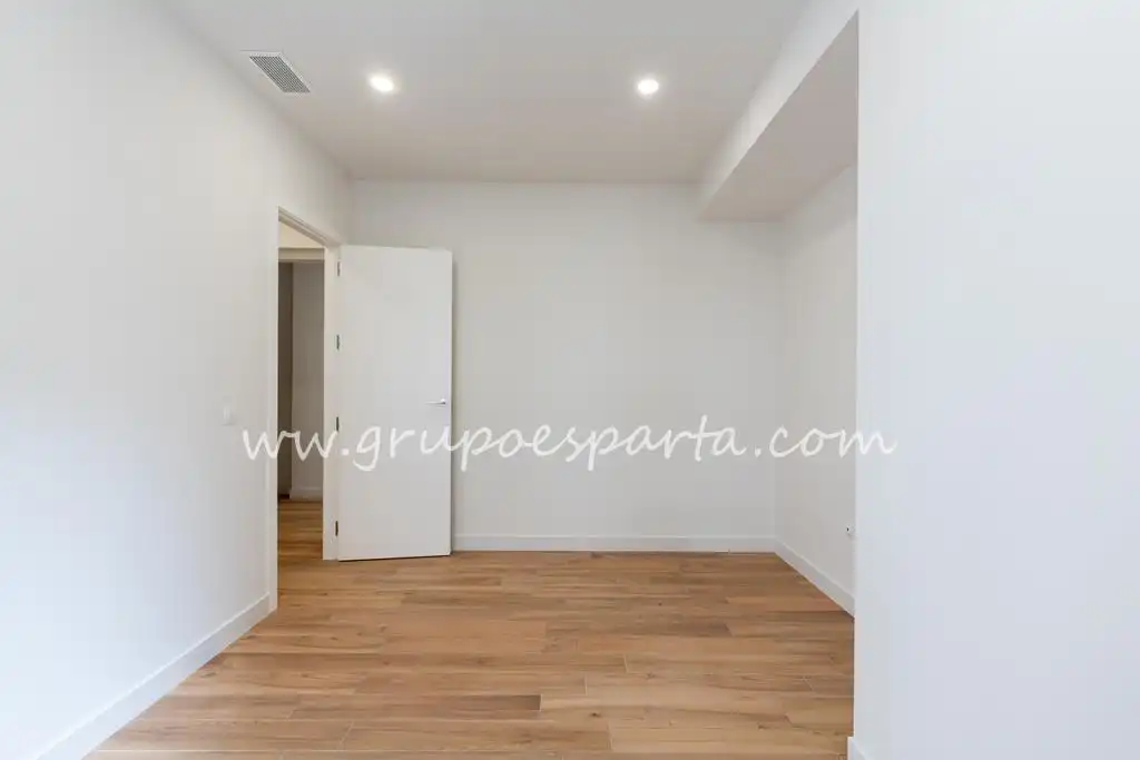 Flat for rent in Plaza De Cuba, 1, Los Remedios