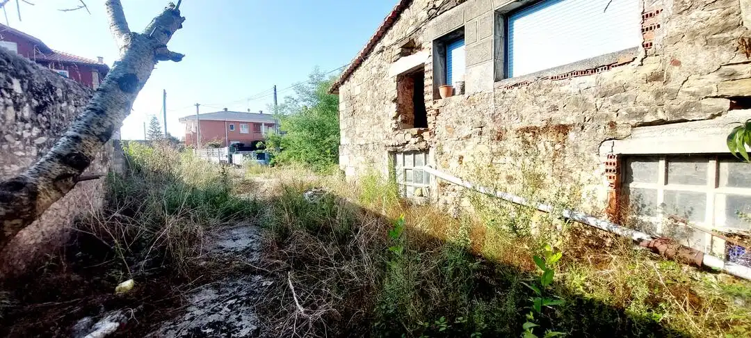 Vista exterior de Casa adosada en venda en Piélagos