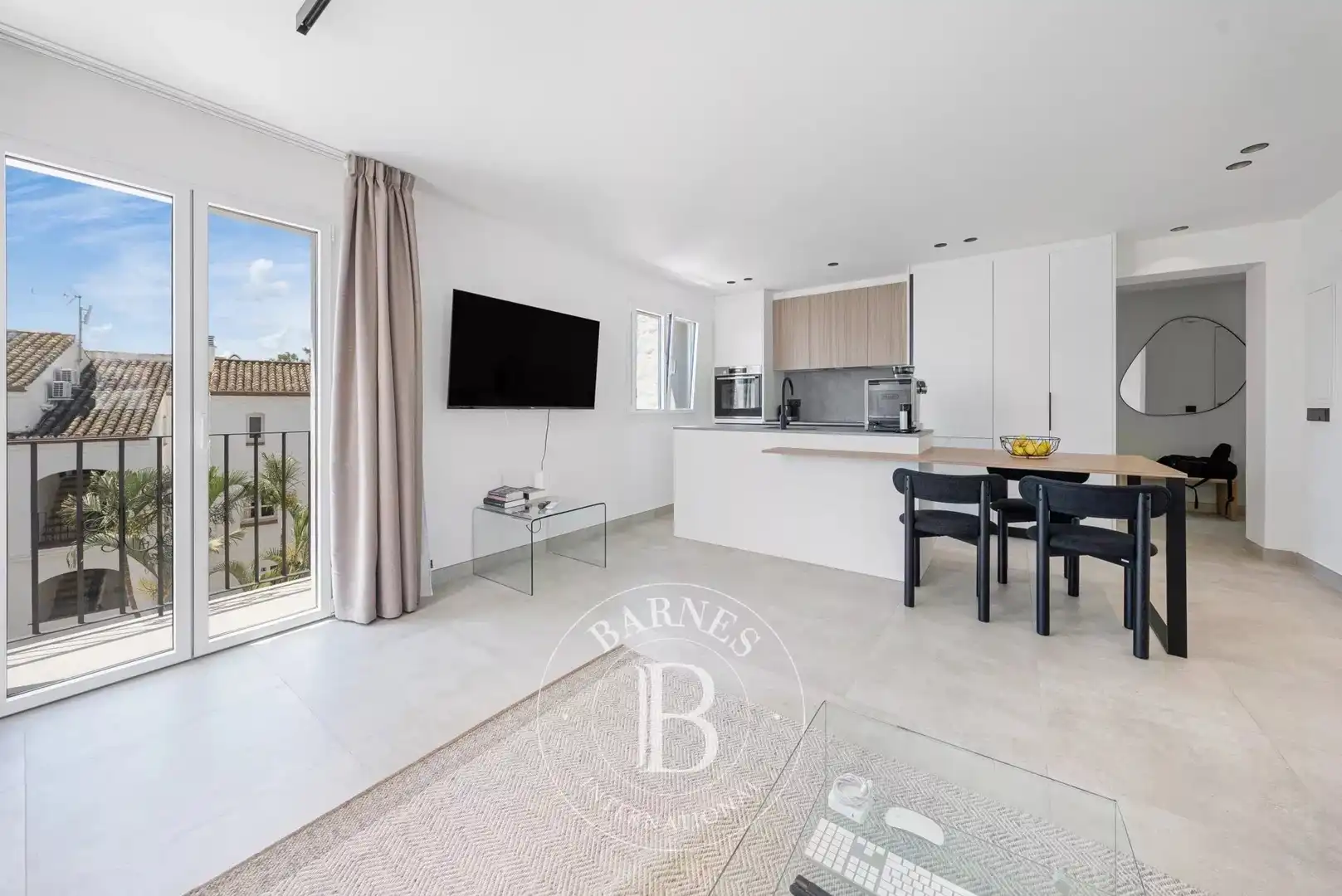 Vista exterior de Piso en venta en Estepona con Aire acondicionado, Calefacción y Terraza