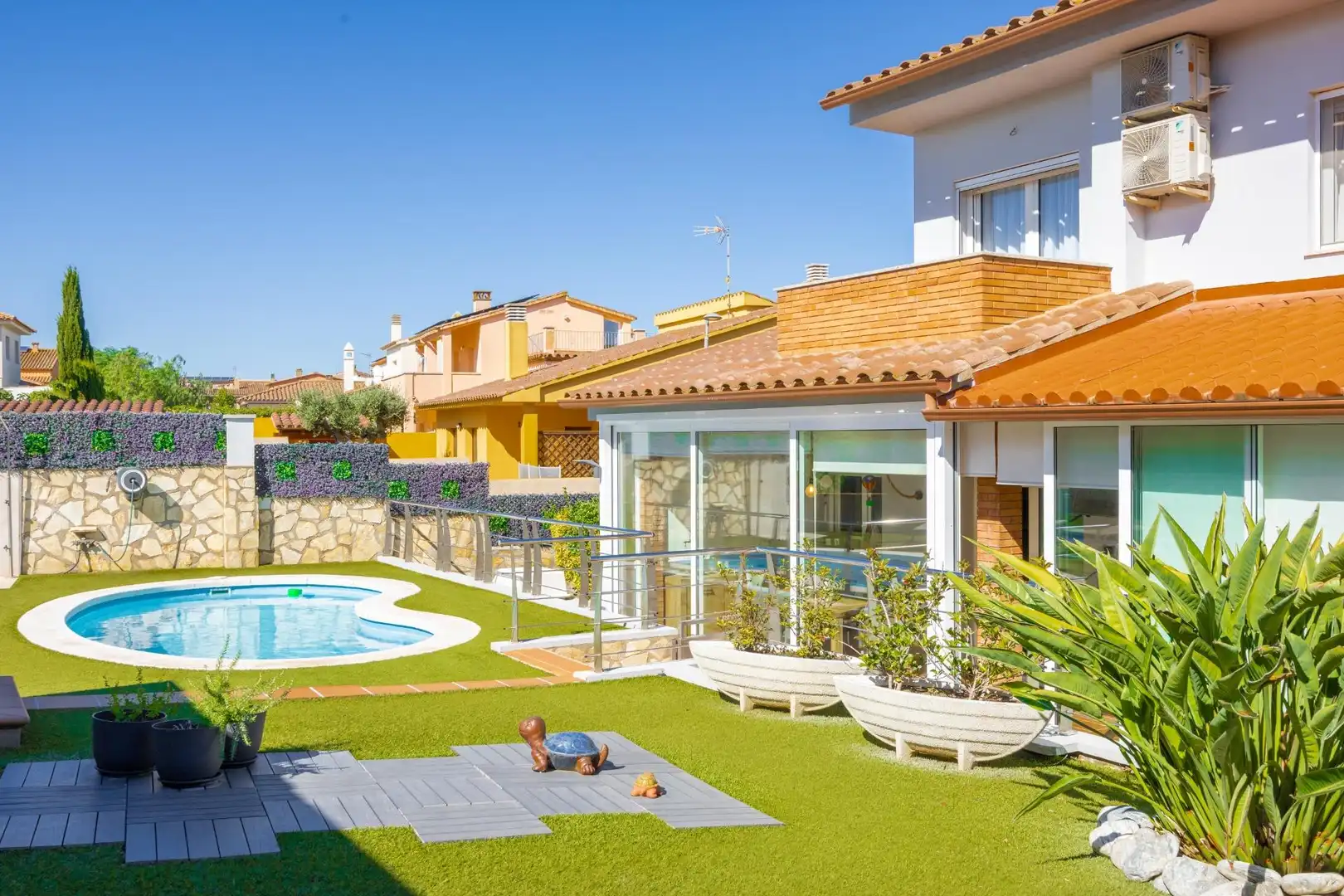 Piscina de Casa o xalet en venda en Eixample Residencial