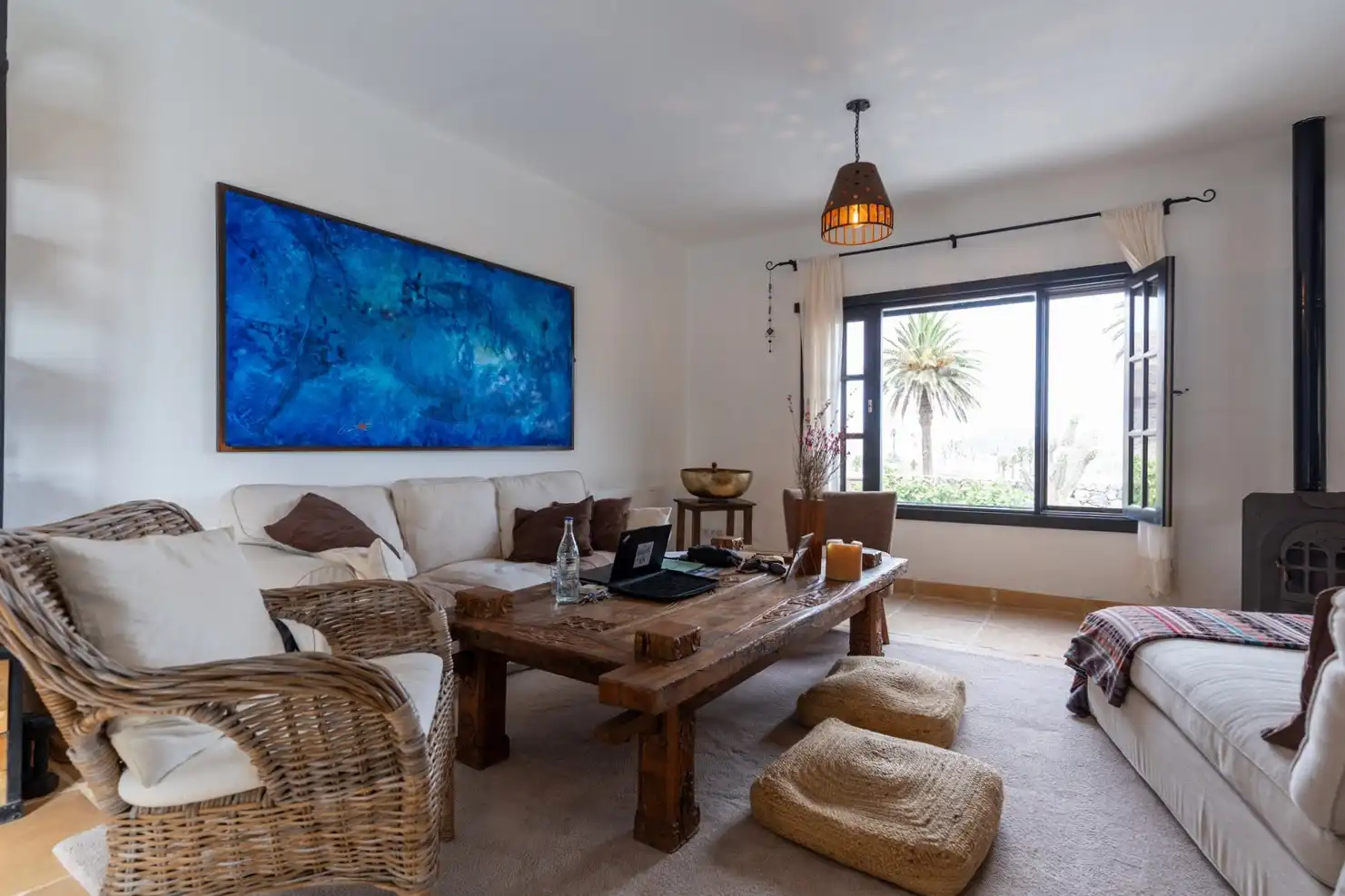 Living room of Country homes for sale in Haría pueblo