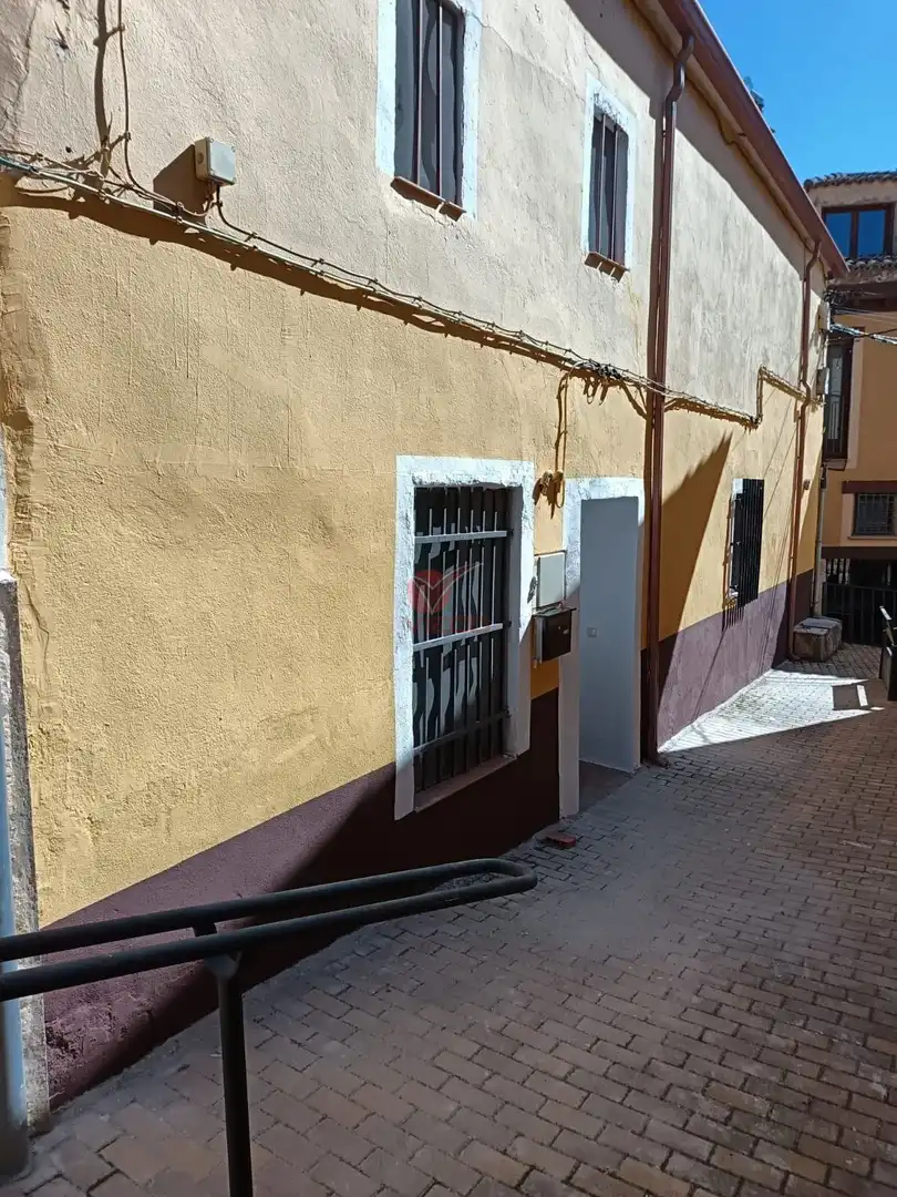 Exterior view of Houses for sale in Palomera  with Heating and Storage room