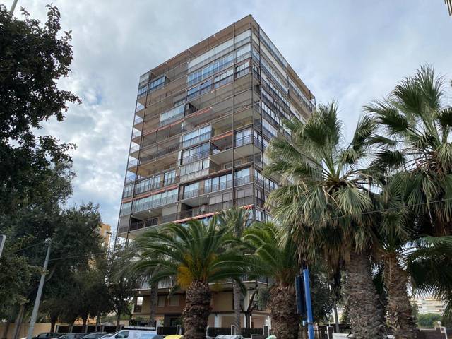 Apartamento en Alquiler en Avenida de la Costa Blanca, 127 en Playa de San Juan
