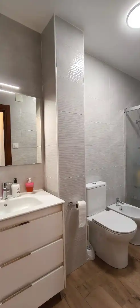 Bathroom of Flat for sale in Cedeira  with Furnished, Oven and Washing machine