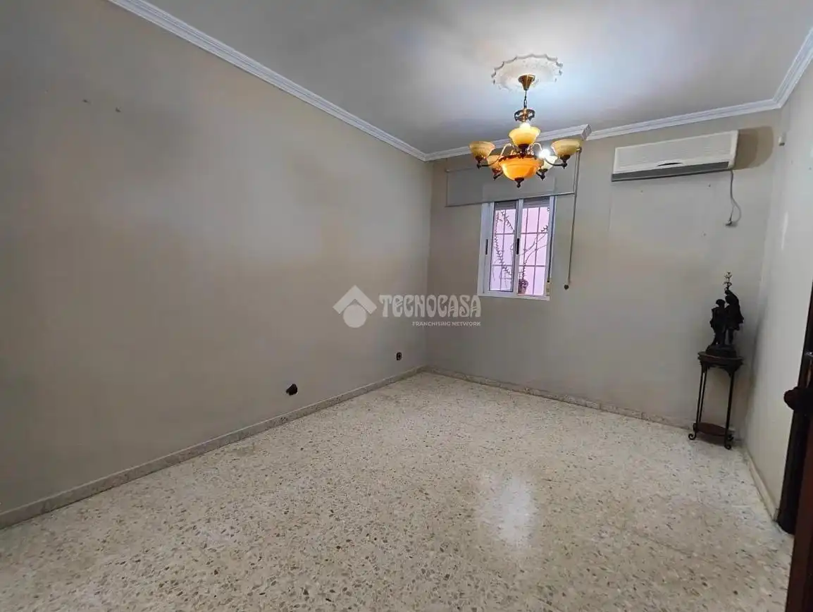 Casa pareada con terraza en venta en Los Palacios y Villafranca, imagen 12