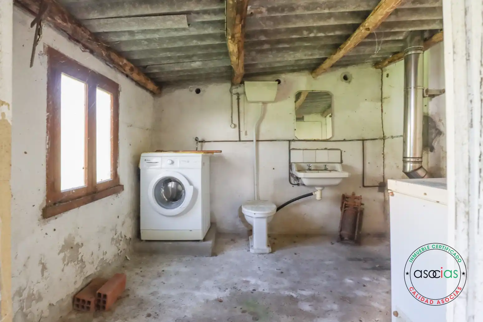 Baño de Casa o chalet en venta en Valdés - Luarca con Calefacción, Jardín privado y Parquet