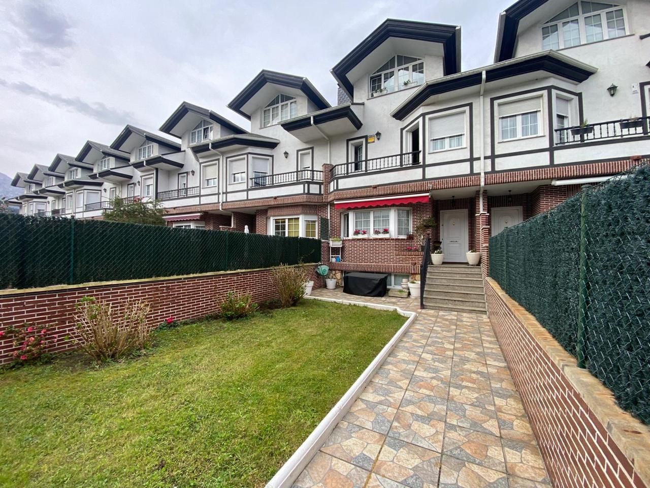 Exterior view of Houses for sale in Durango  with Heating, Private garden and Terrace