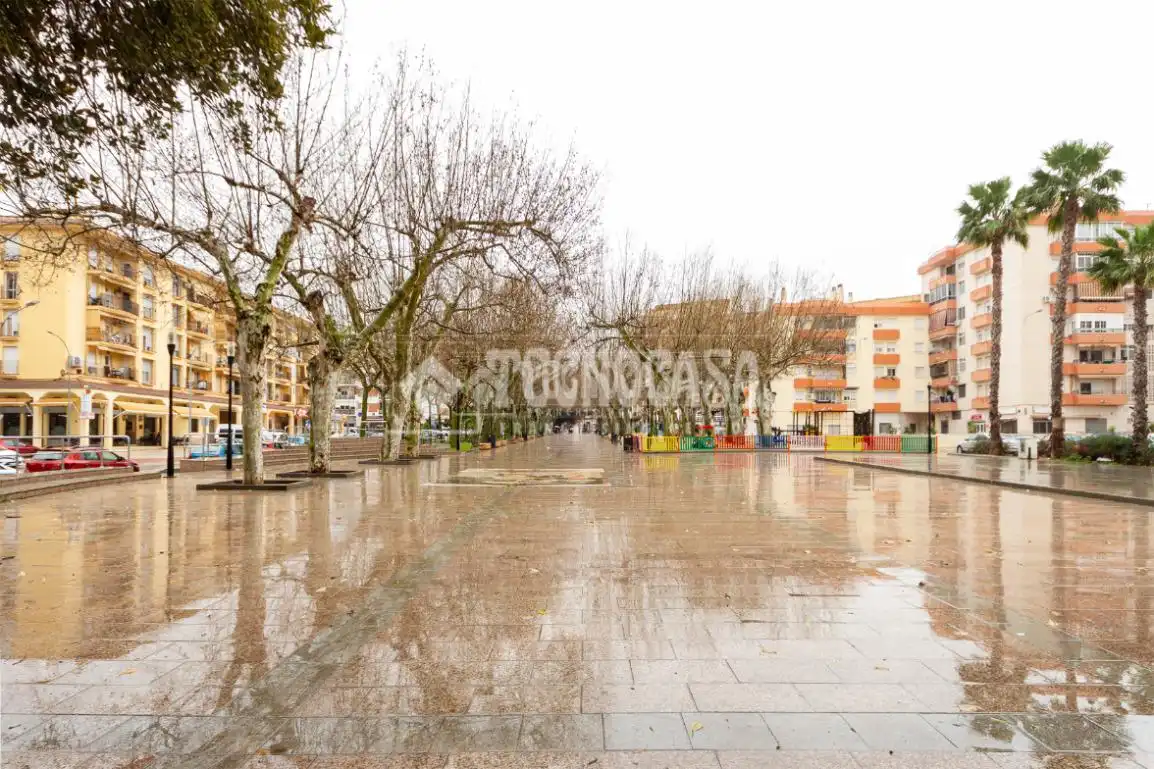 Vista exterior de Piso en venta en Vélez-Málaga con Aire acondicionado, Calefacción y Balcón