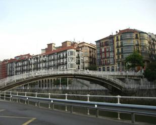 Vista exterior de Oficina en venda en Bilbao 