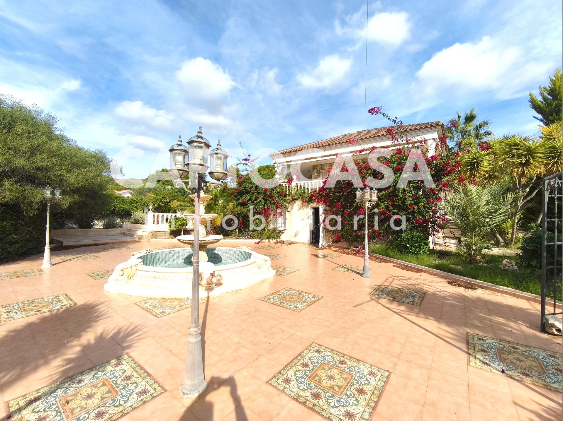 Vista exterior de Casa o xalet en venda en Cartagena amb Aire condicionat, Calefacció i Jardí privat