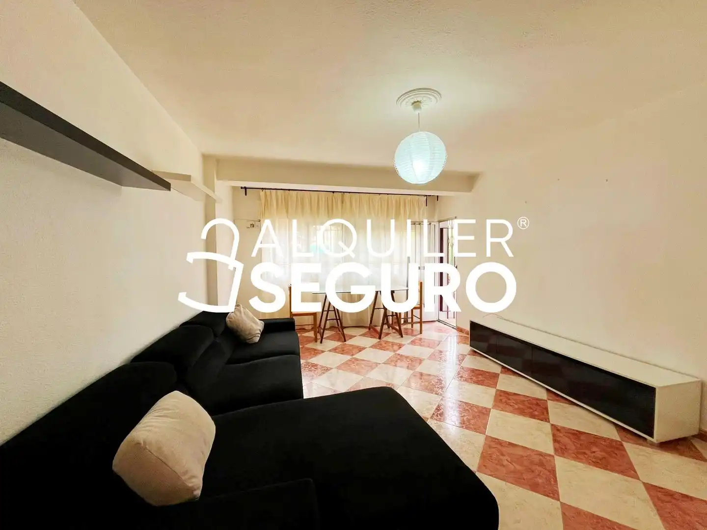Wohnung zur Miete in Viñas, Veredillas