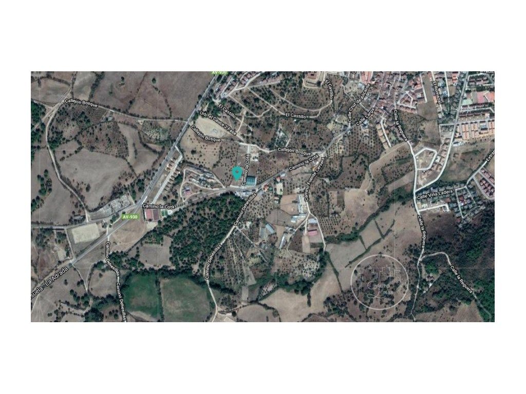 Terreny industrial en venda en Candeleda
