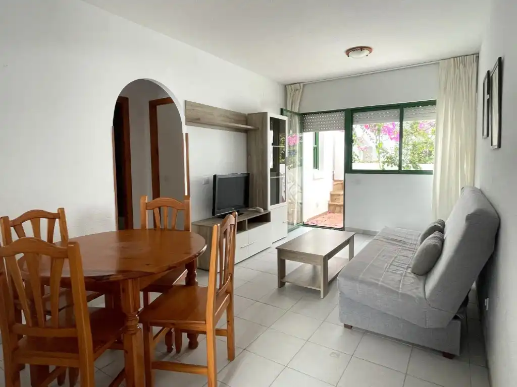 Sala de estar de Apartamento en venta en Vera con Aire acondicionado, Terraza y Amueblado