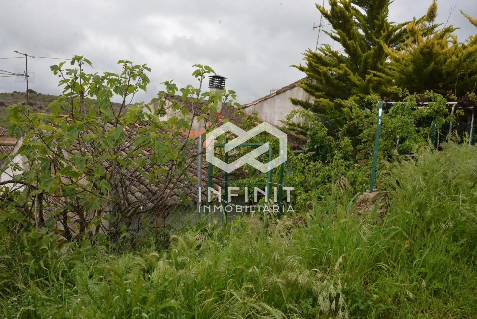 Houses for sale in Peñalver  with Private garden and Balcony