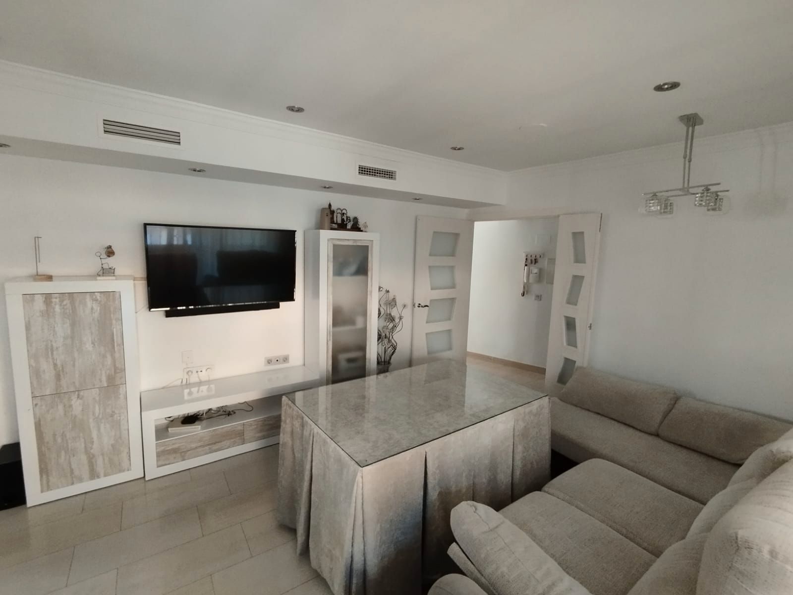 Living room of Flat for sale in Cabra  with Furnished