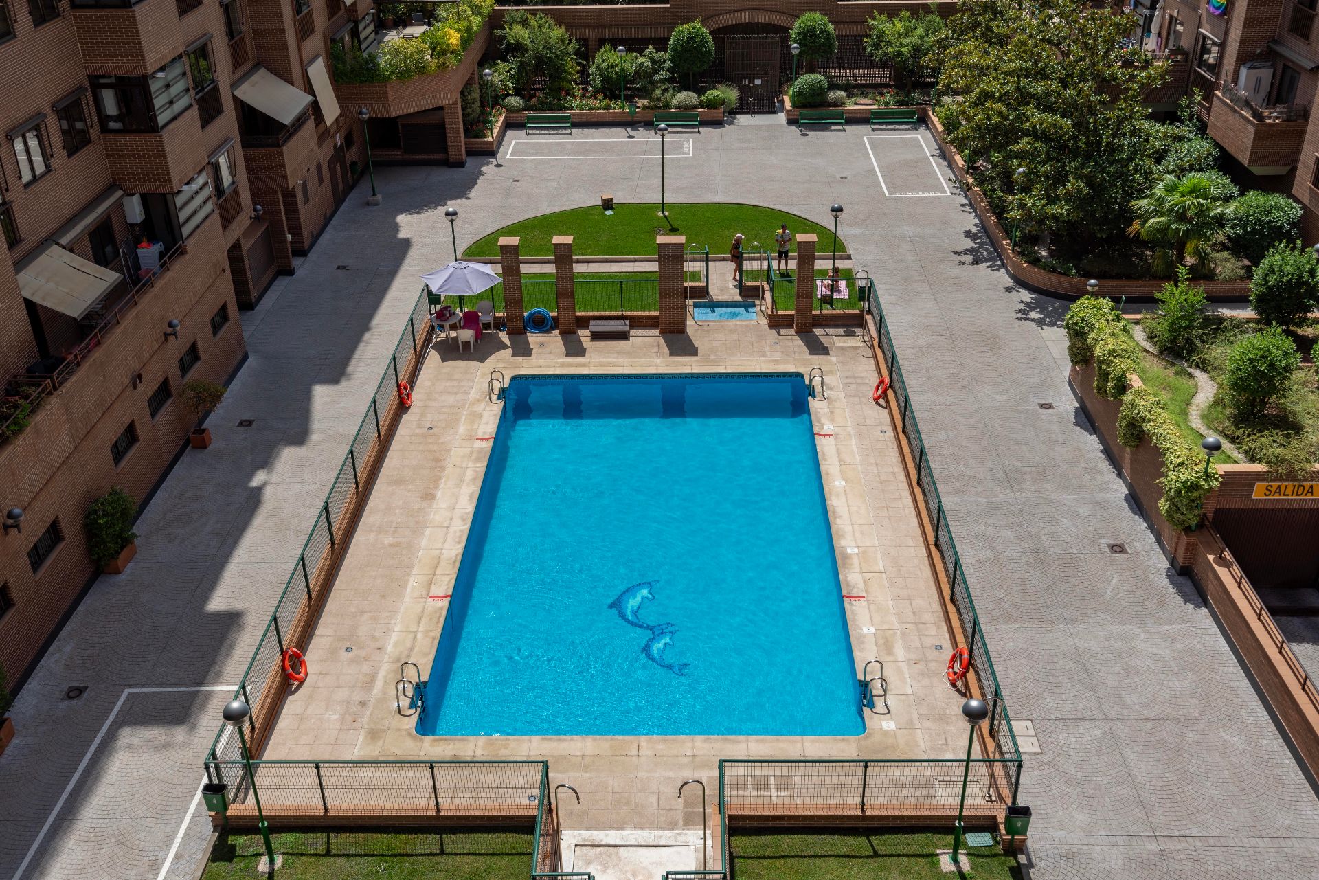 Piscina de Àtic de lloguer en  Madrid Capital amb Aire condicionat, Calefacció i Parquet