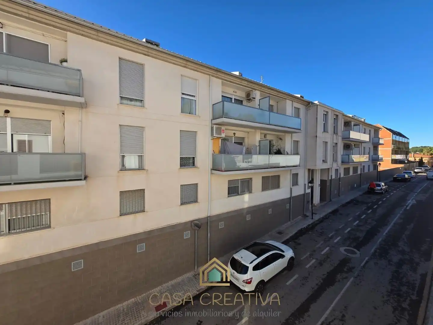 Außenansicht von Wohnungen zum Verkauf in Náquera mit Klimaanlage, Terrasse und Balkon