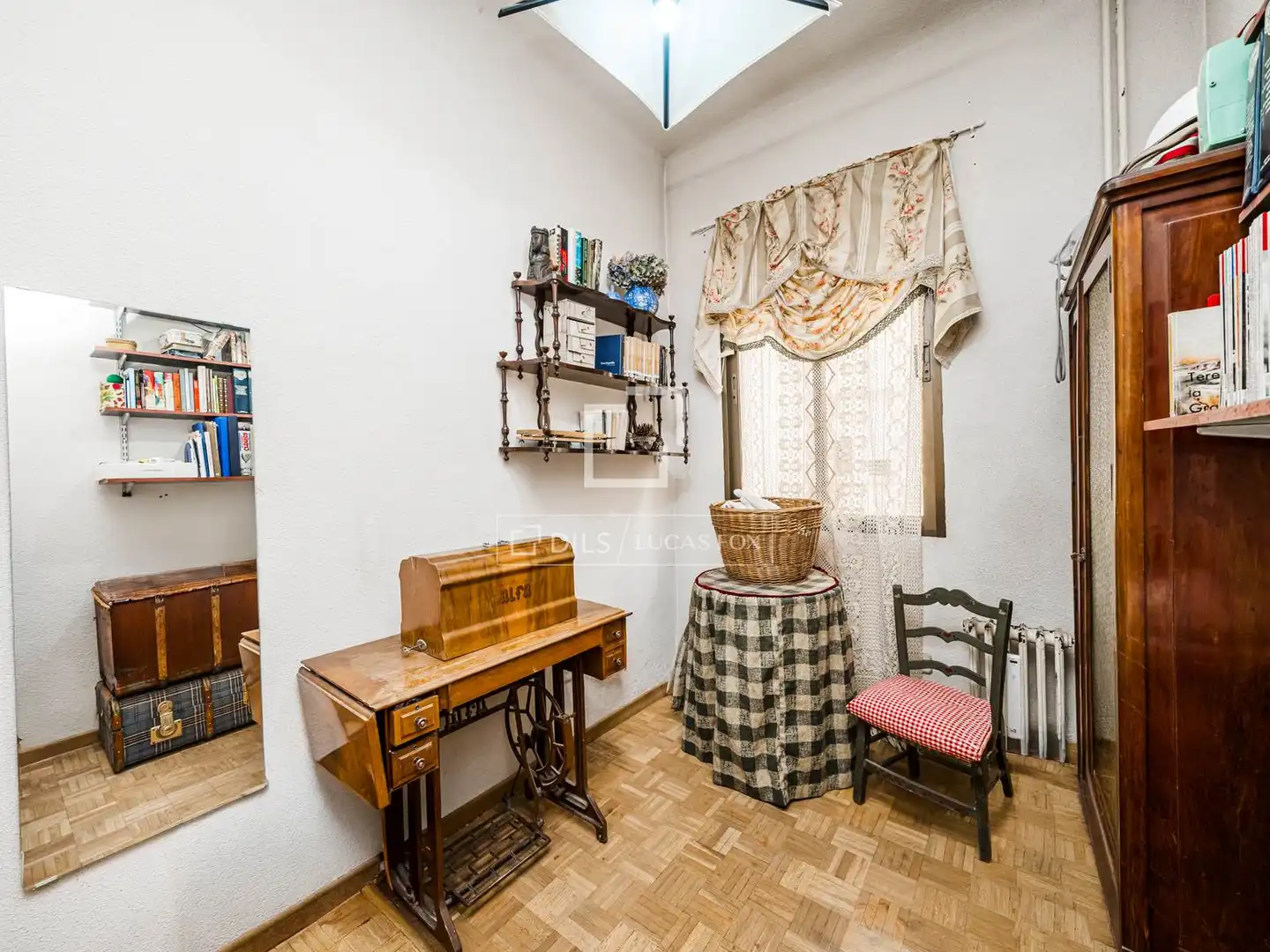 Vista exterior de Piso en venta en Madrid con Aire acondicionado, Calefacción y Terraza