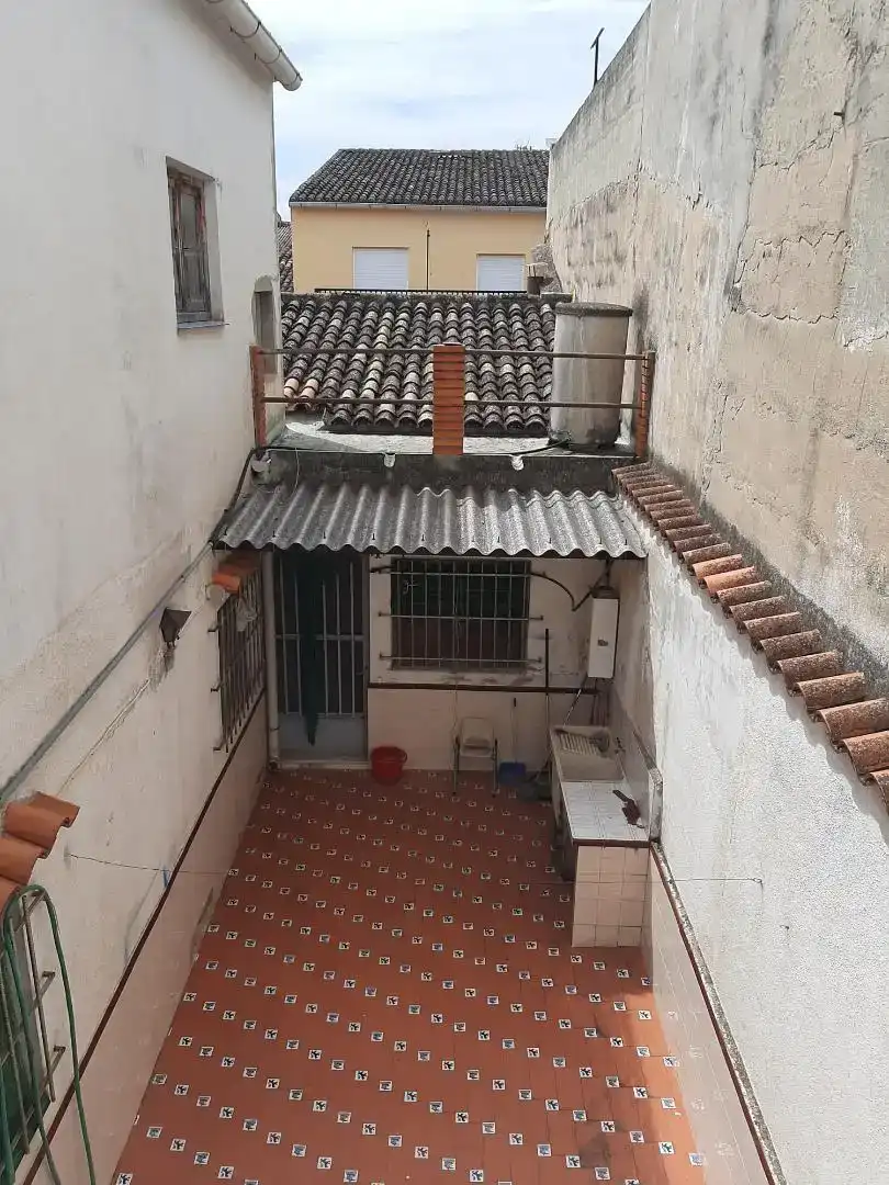 Terrassa de Casa adosada en venda en Chella amb Aire condicionat, Traster i Balcó