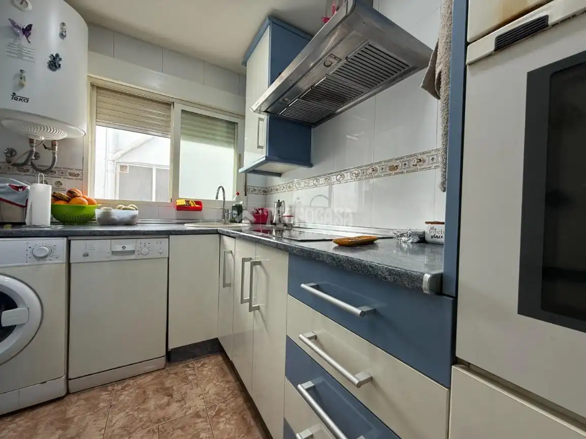 Cocina de Piso en venta en Valencia con Aire acondicionado y Balcón