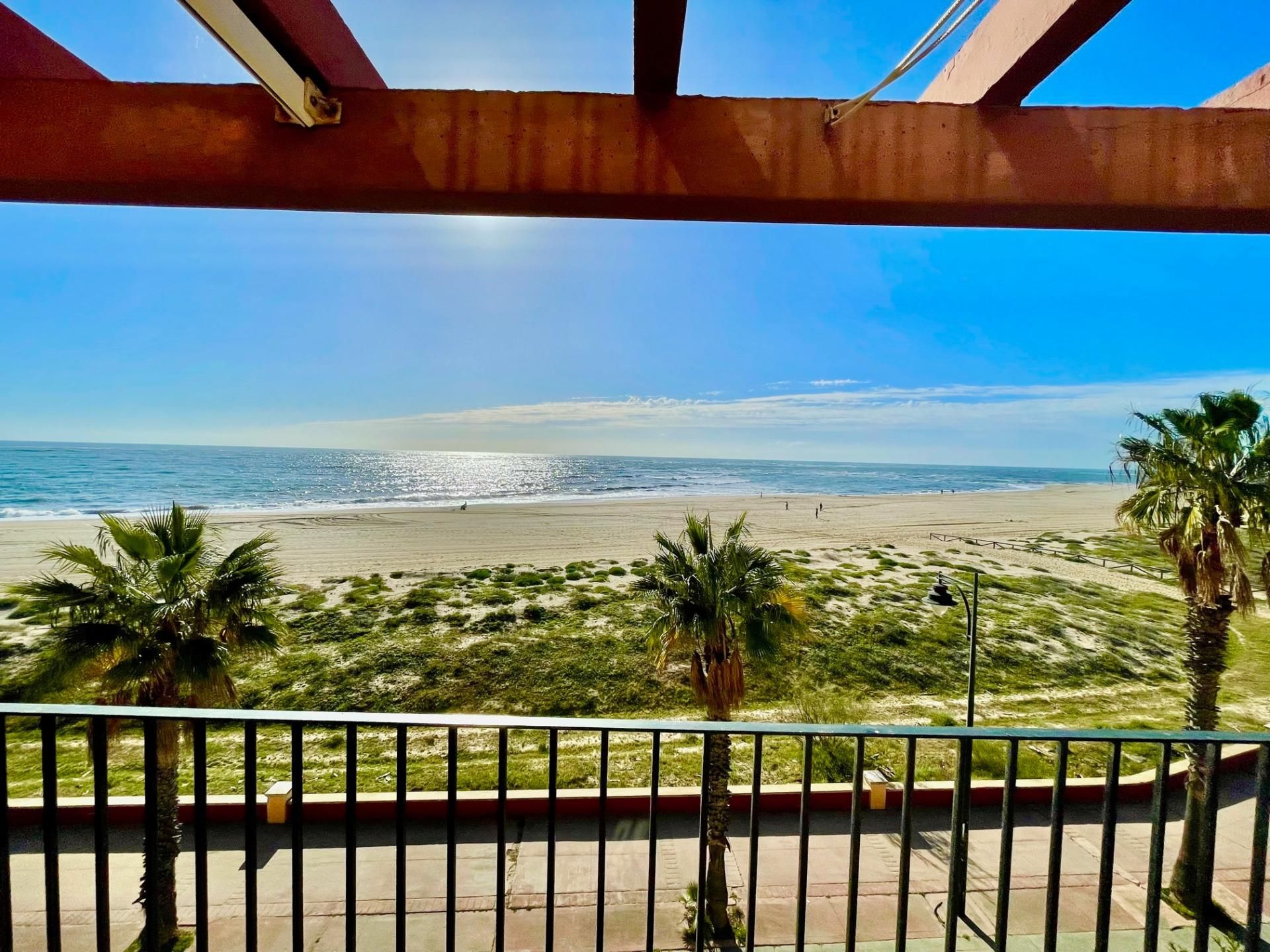 Vista exterior de Apartament en venda en Ayamonte amb Aire condicionat, Calefacció i Jardí privat