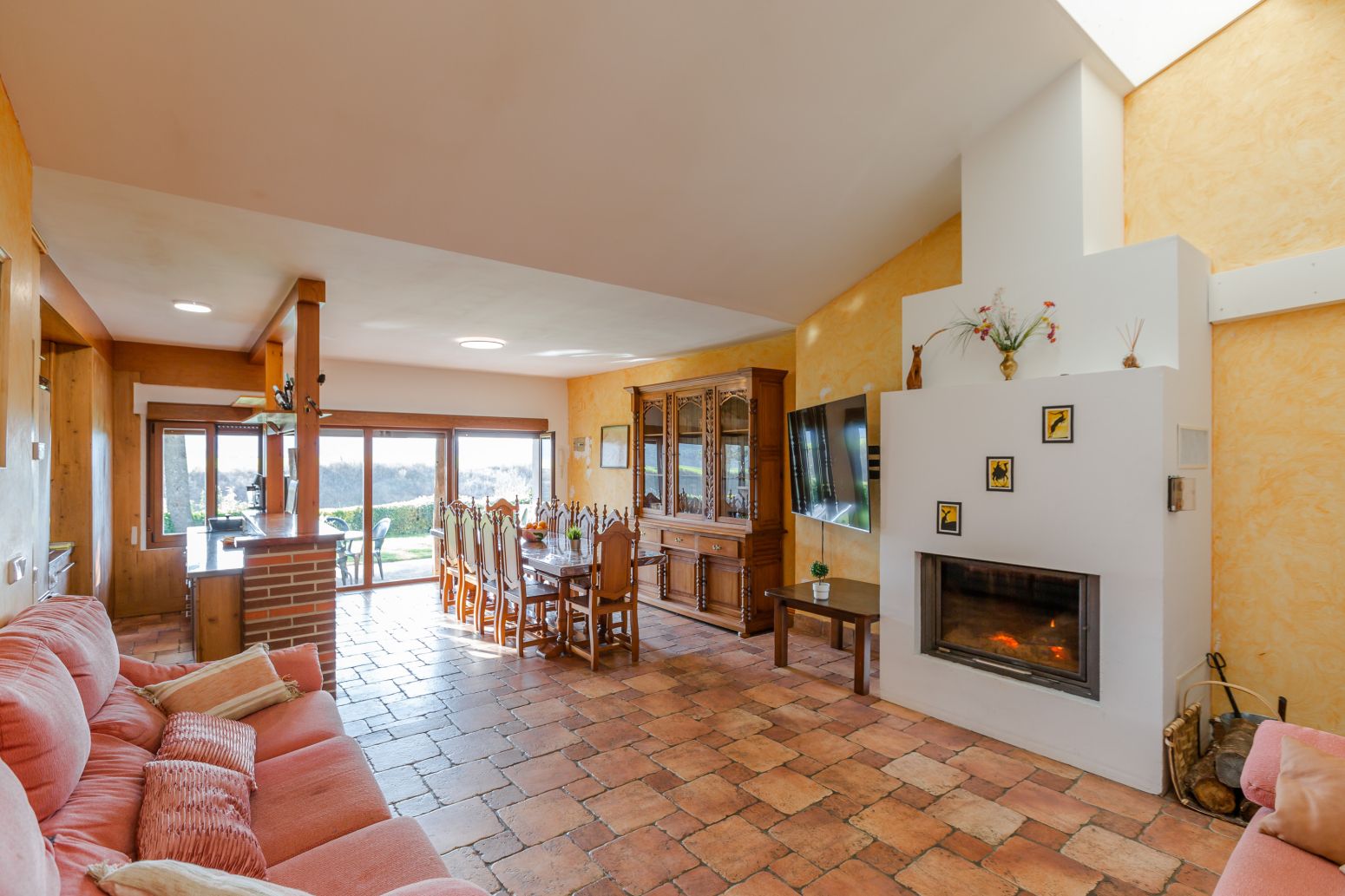 Sala de estar de Casa adosada en venta en Lónguida / Longida con Calefacción, Jardín privado y Parquet