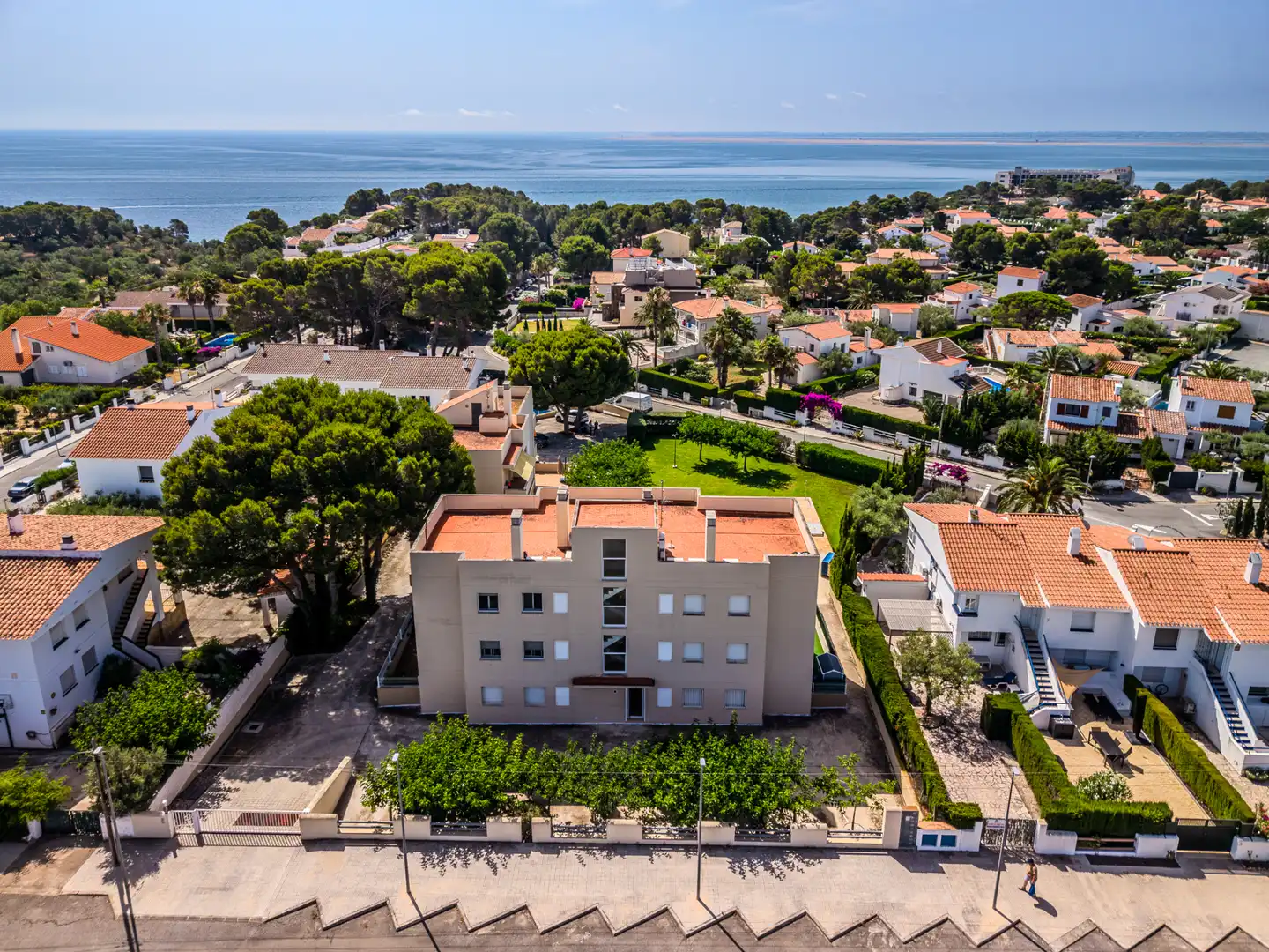 Vista exterior de Piso en venta en L'Ampolla con Aire acondicionado, Calefacción y Jardín privado