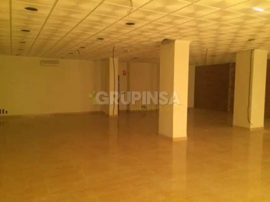 Local comercial en alquiler en Centro, imagen 3