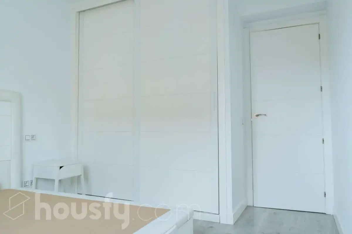 Wohnung zur Miete in Calle de Salas Barbadillo, Pueblo Nuevo