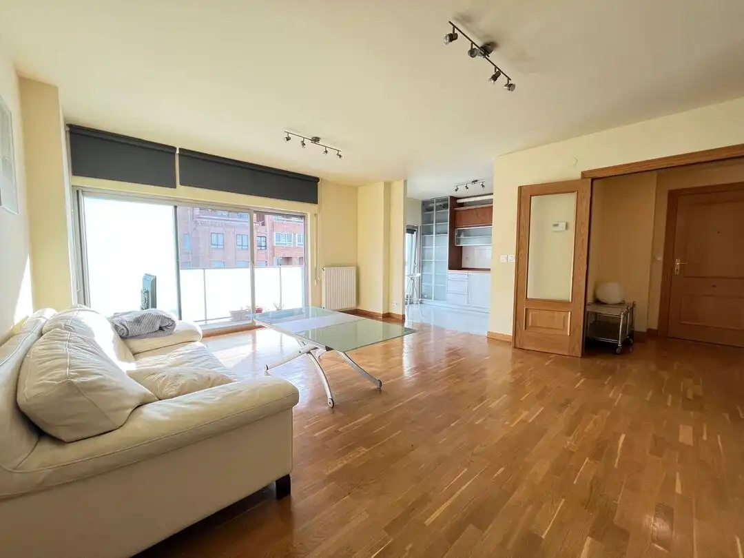 Appartement avec terrasse à louer à Calle Benjamín de Tudela, imagen 3