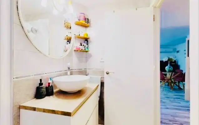 Bathroom of Flat for sale in Oliva  with Air Conditioner, Heating and Terrace