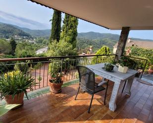 Terrassa de Casa o xalet en venda en Vallgorguina amb Jardí privat, Terrassa i Piscina