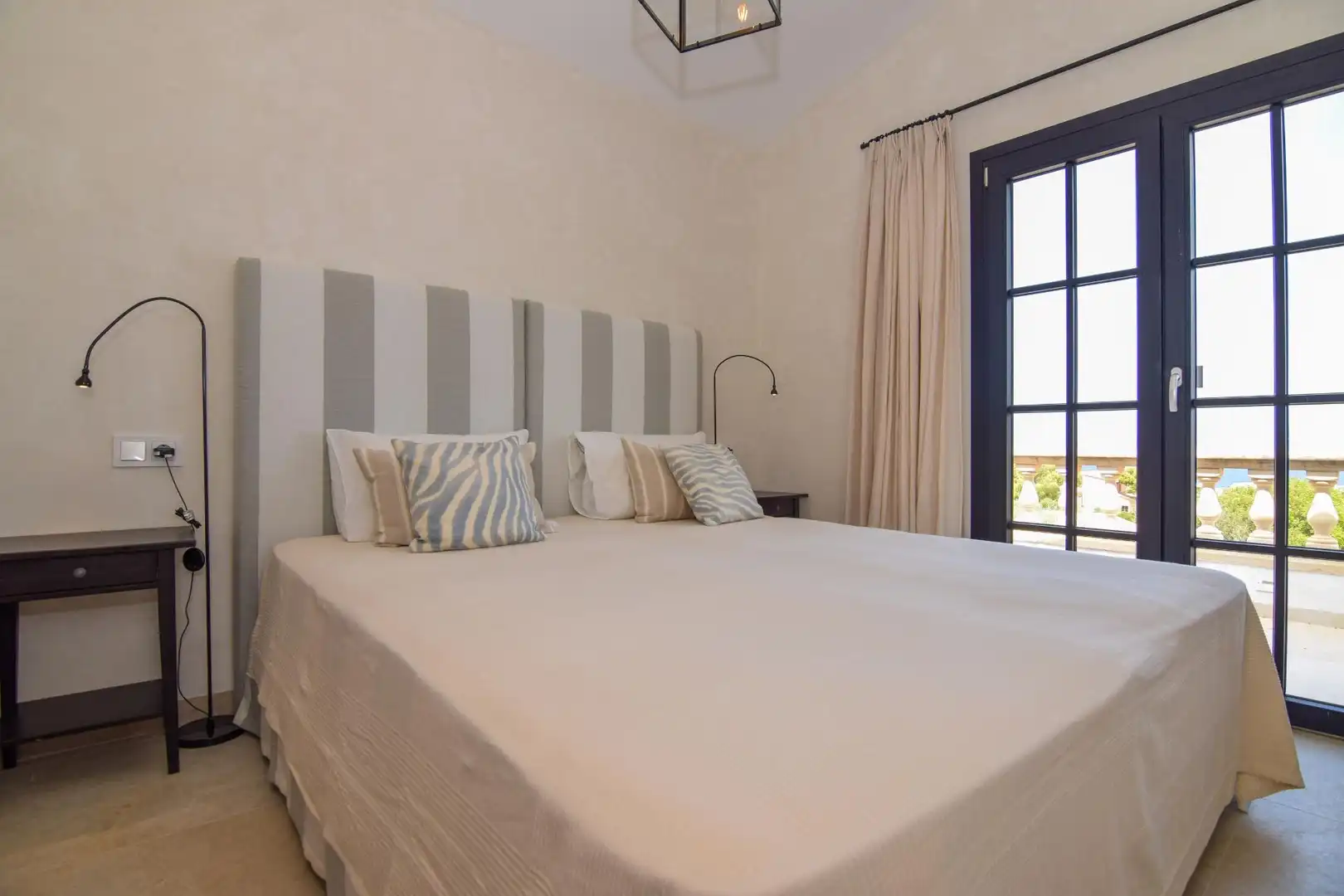 Bedroom of Houses for sale in Artà  with Air Conditioner and Swimming Pool