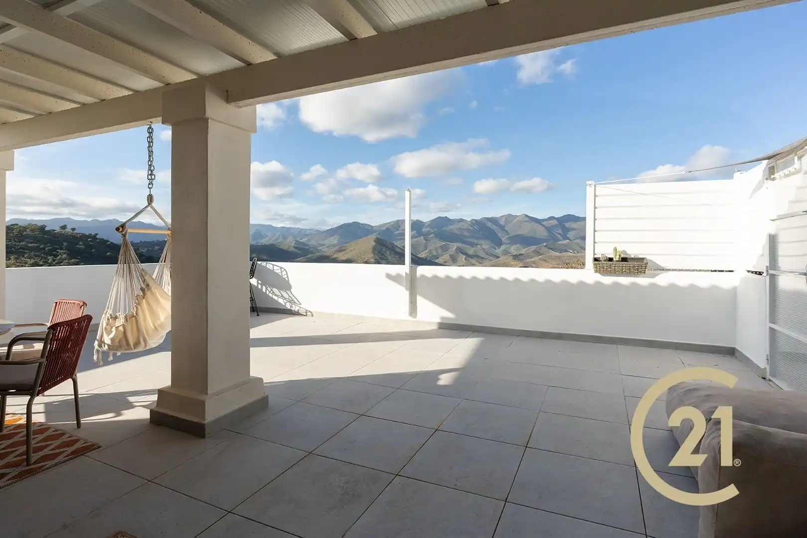 Terraza de Casa adosada en venta en Ojén con Aire acondicionado, Calefacción y Jardín privado