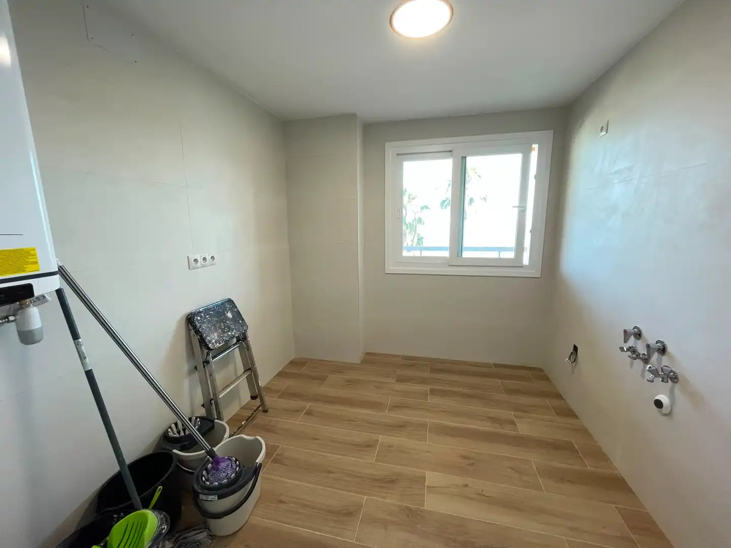Flat for rent in Málaga  with Air Conditioner, Terrace and Balcony