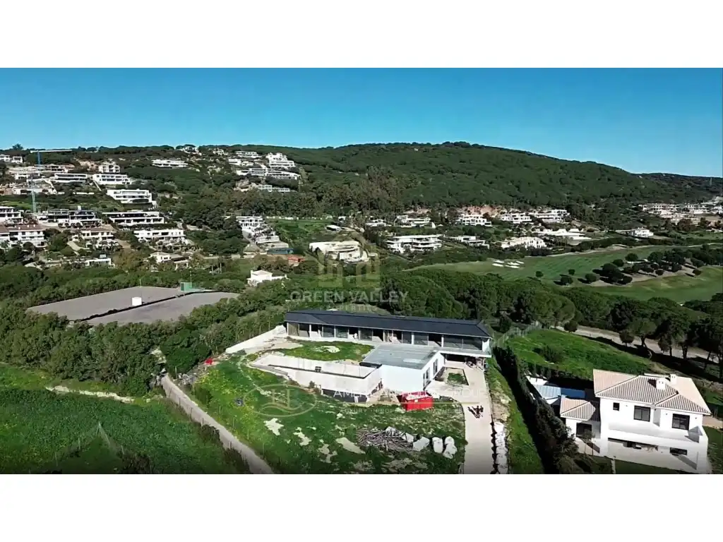 Vista exterior de Casa o chalet en venta en Sotogrande con Aire acondicionado, Calefacción y Jardín privado