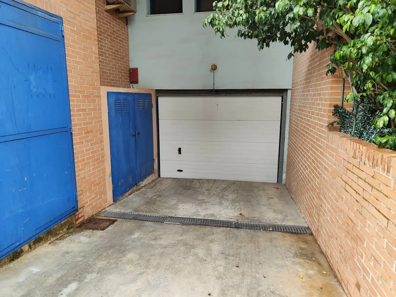 Parkplatz von Garage zum Verkauf in Ondara