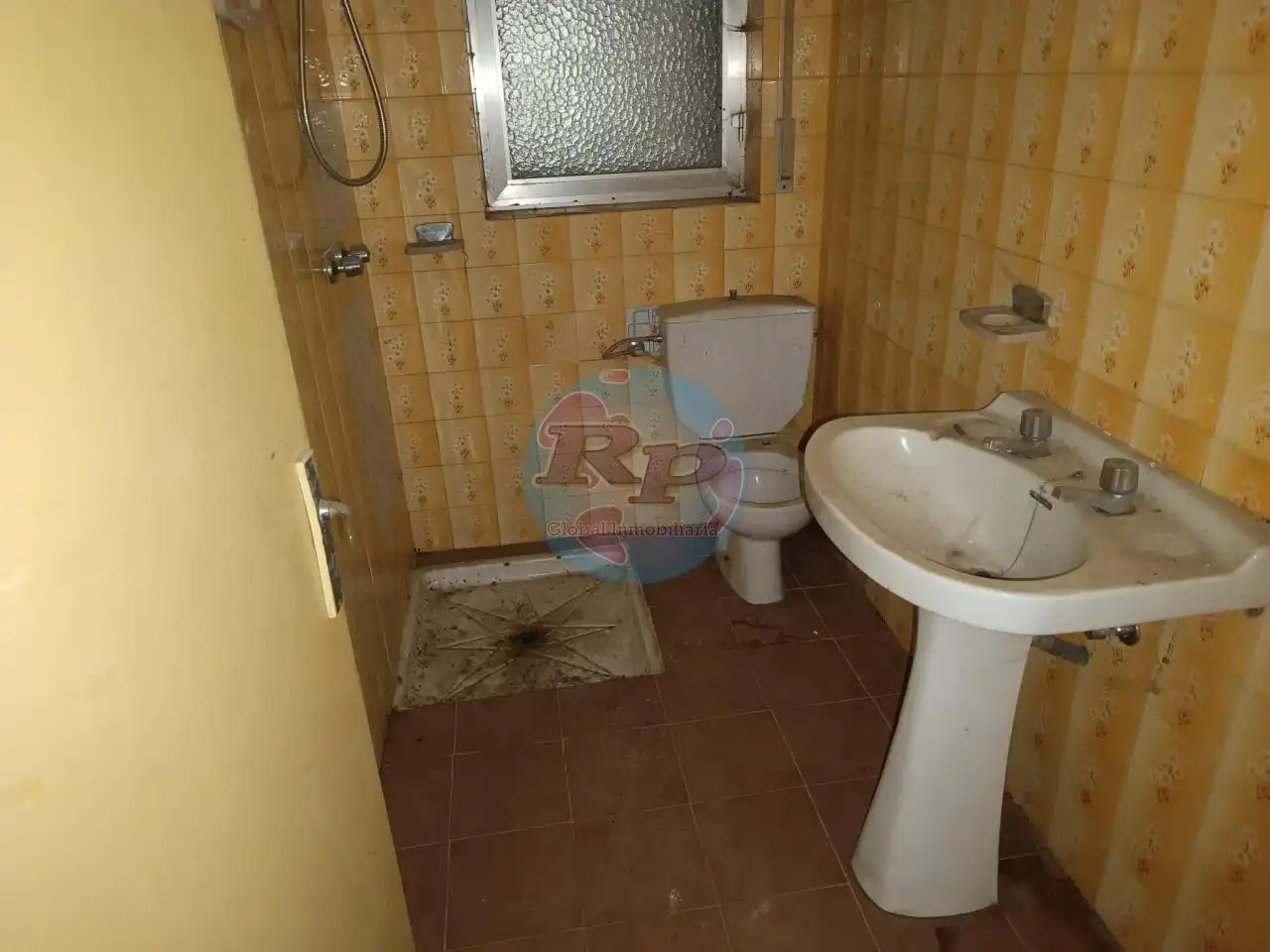 Baño de Casa o chalet en venta en Bustillo del Páramo con Calefacción, Jardín privado y Terraza
