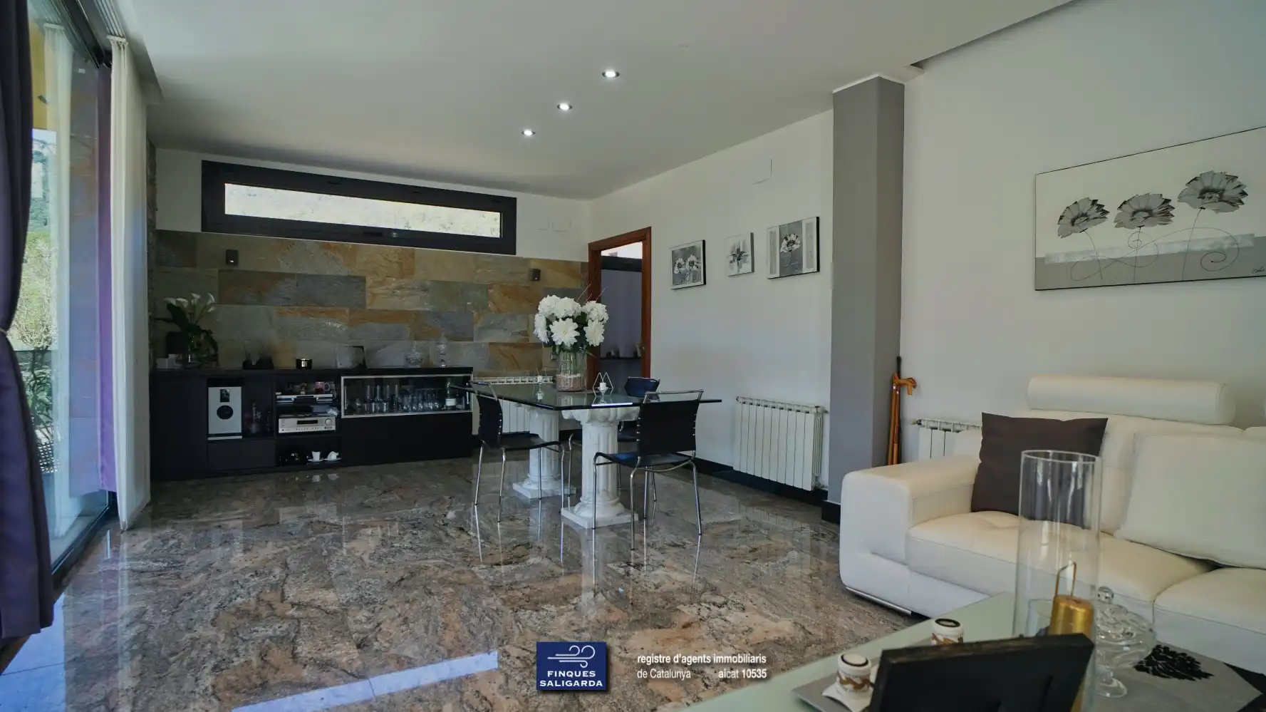 Sala de estar de Casa o chalet en venta en Sant Martí de Centelles con Aire acondicionado, Calefacción y Terraza