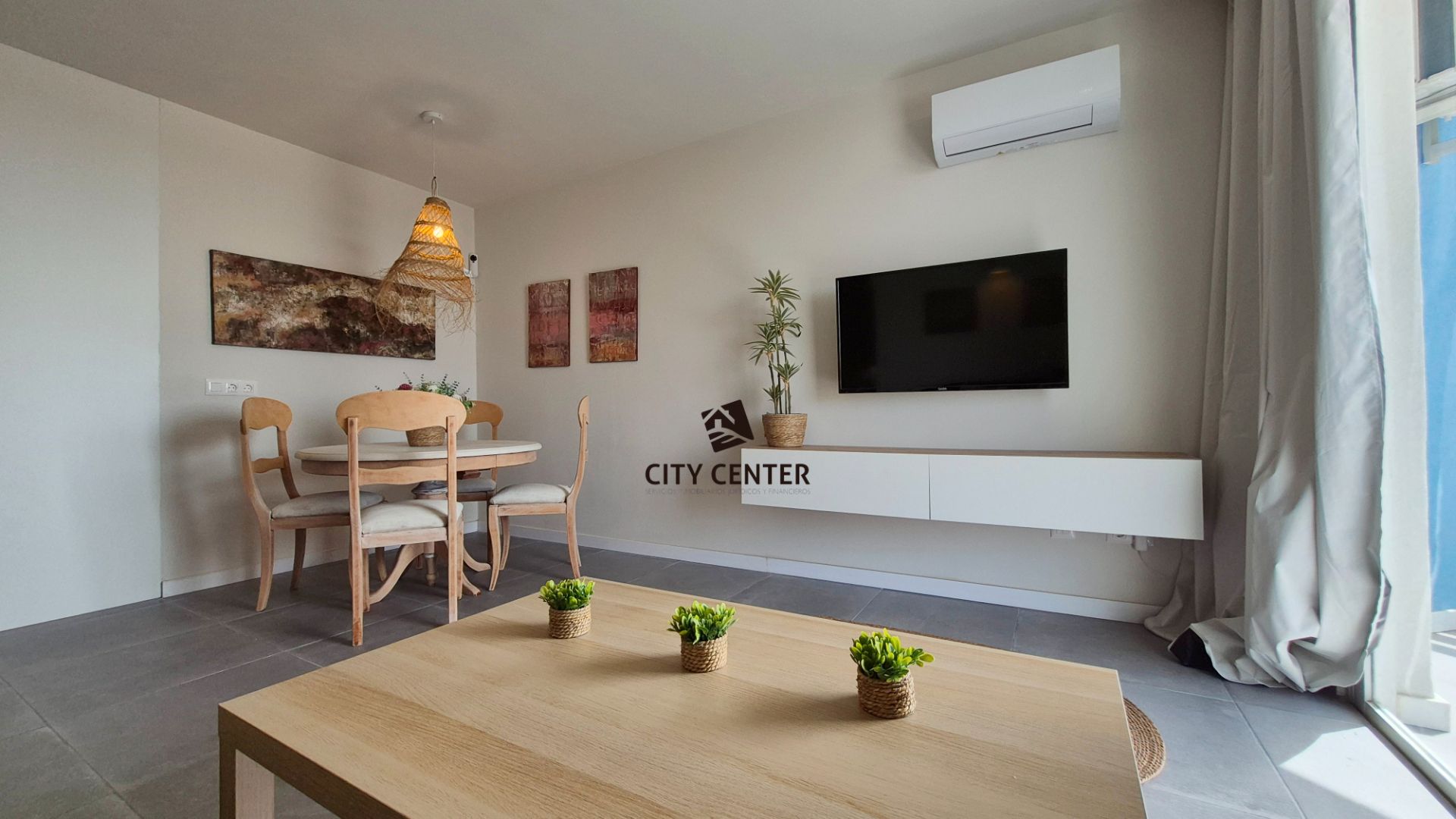 Sala d'estar de Estudi en venda en San Miguel de Abona amb Moblat i Piscina comunitària