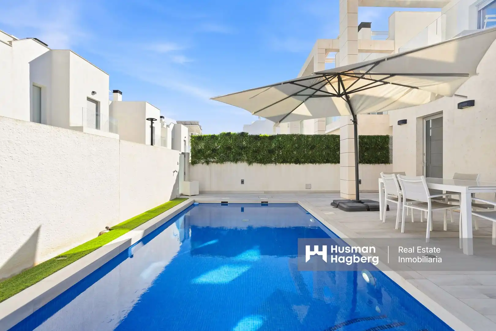 Piscina de Casa o xalet en venda en Orihuela