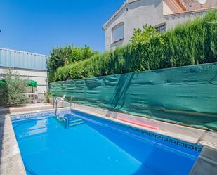 Swimming pool of House or chalet for sale in  Granada Capital  with Air Conditioner, Terrace and Swimming Pool