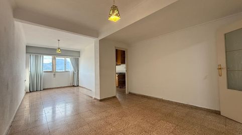 Foto 4 de Piso en venta en Plaza de Toros - Avenida Chapí - Trinquete, Elda