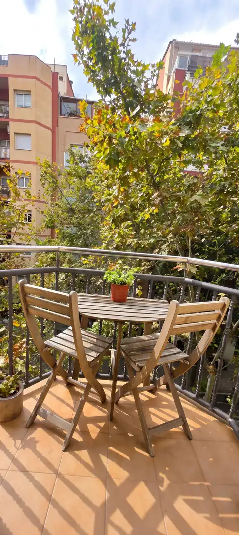 Flat with lift for sale in Eixample