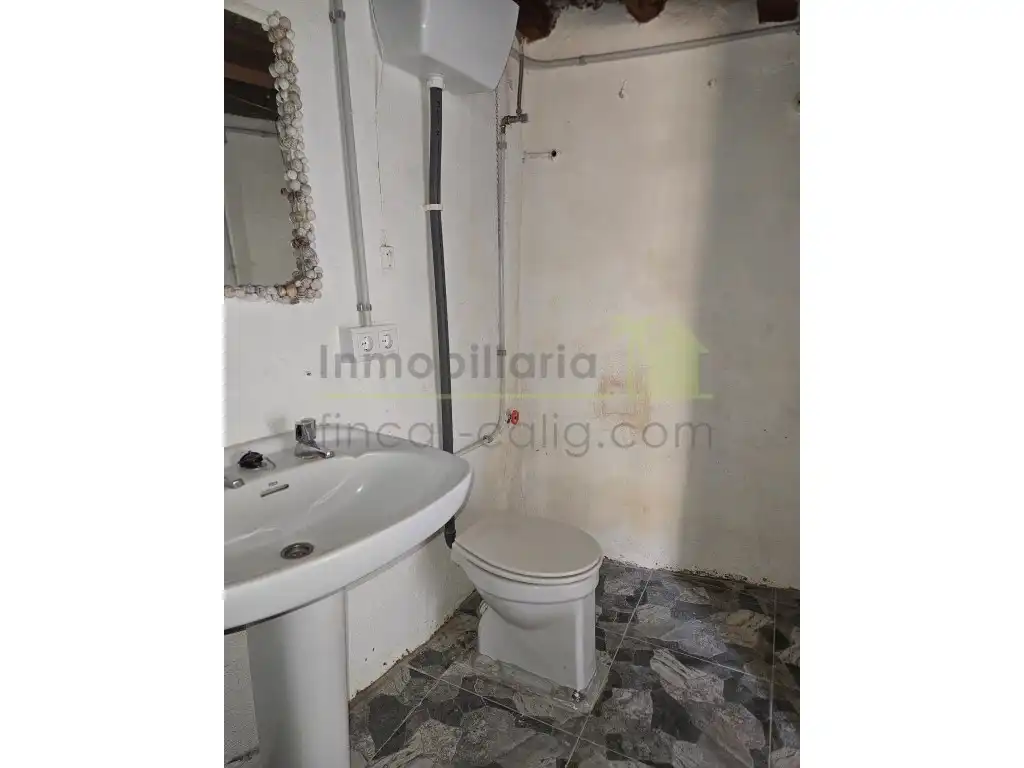Bany de Casa o xalet en venda en Càlig amb Terrassa