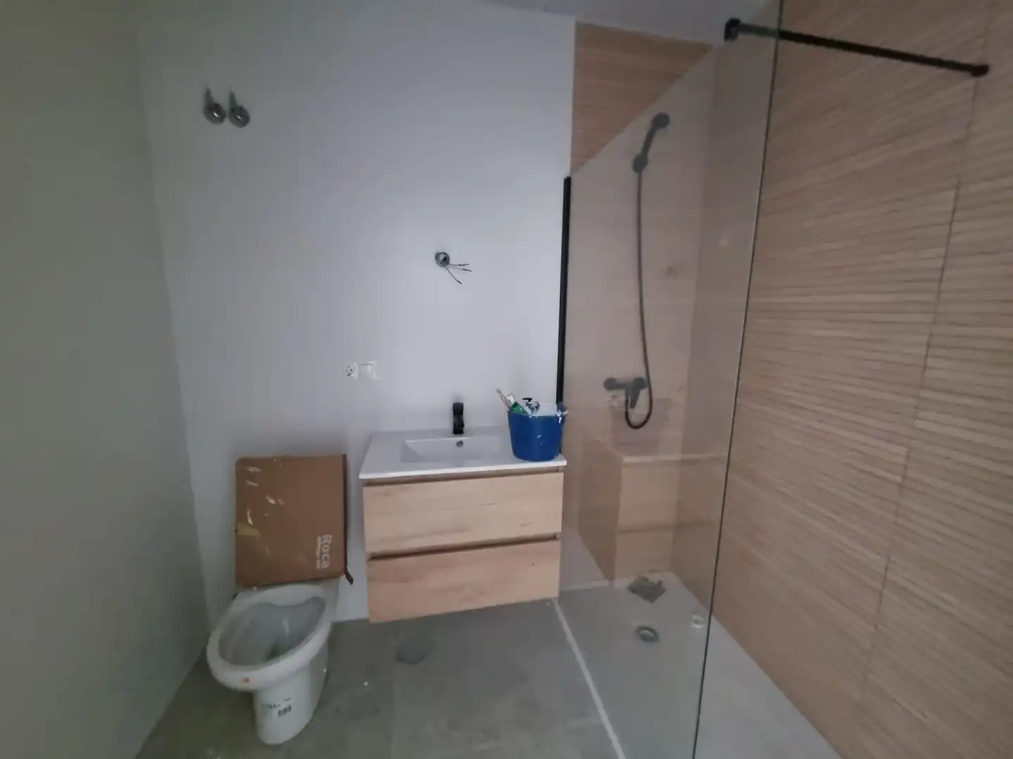 Bathroom of Apartments for sale in Torremolinos  with Air Conditioner