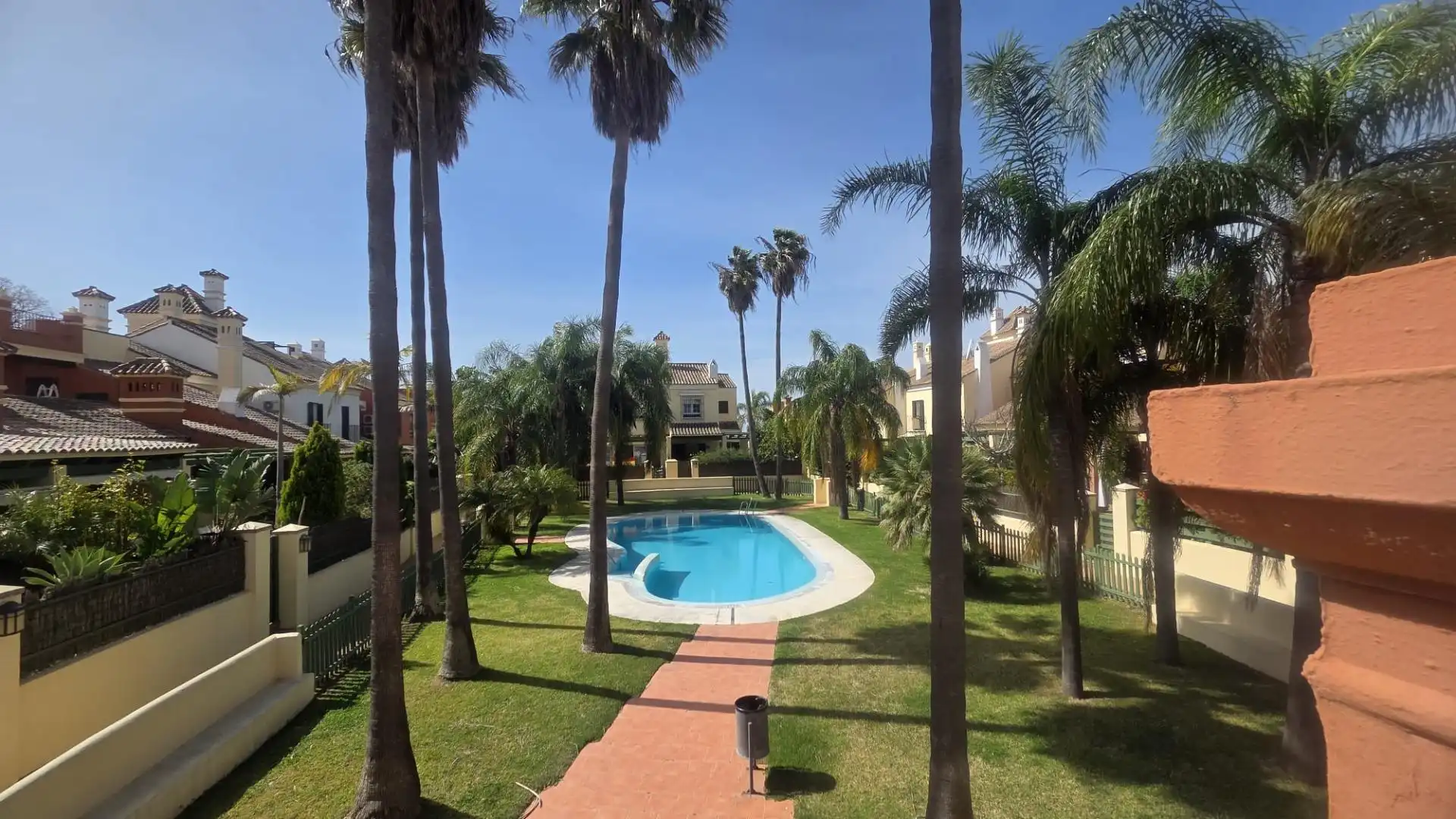 Jardí de Casa o xalet en venda en El Puerto de Santa María amb Aire condicionat, Jardí privat i Parquet
