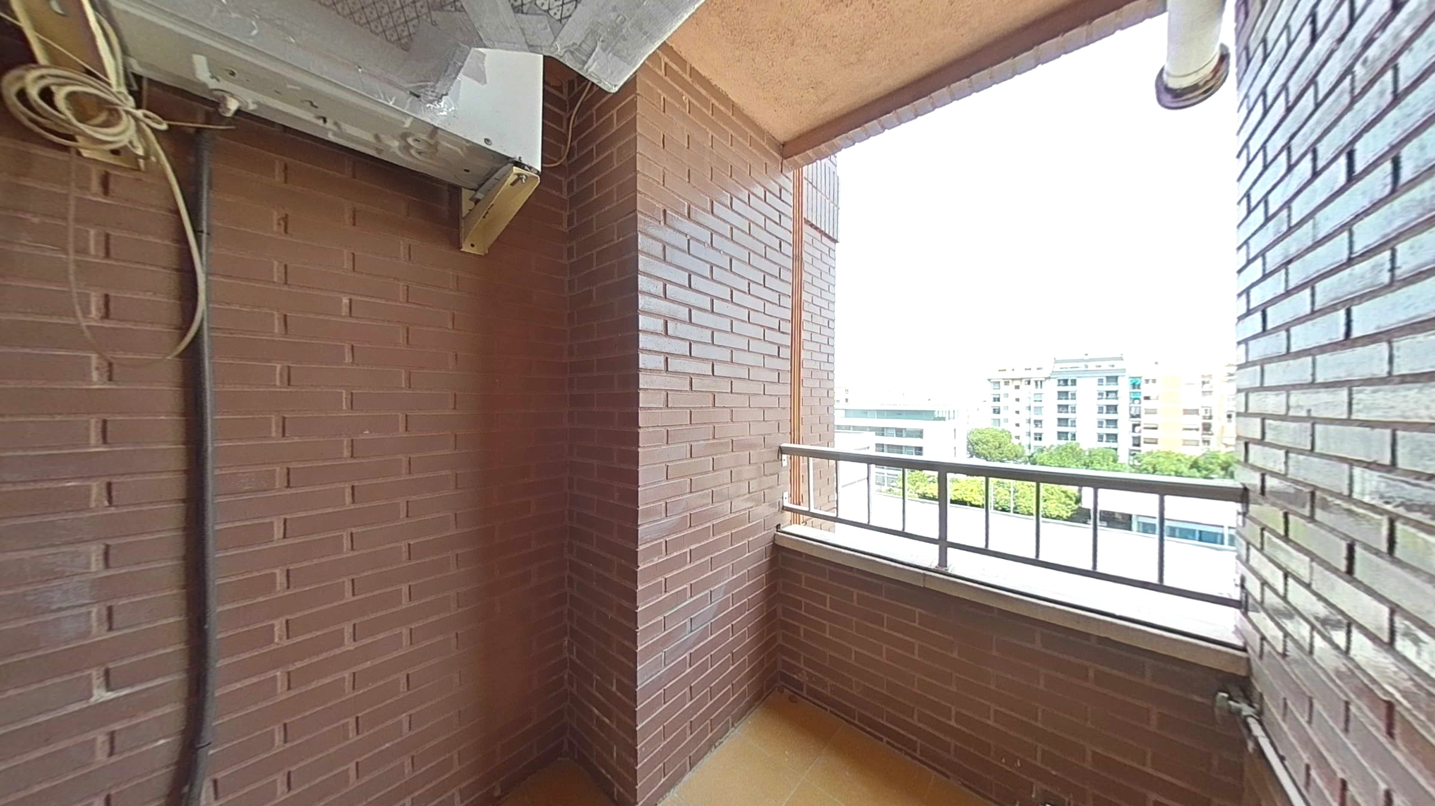Balcony of Flat for sale in Castellón de la Plana / Castelló de la Plana  with Air Conditioner, Oven and Balcony