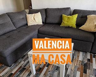 Sala d'estar de Pis de lloguer en  Valencia Capital amb Aire condicionat, Calefacció i Moblat