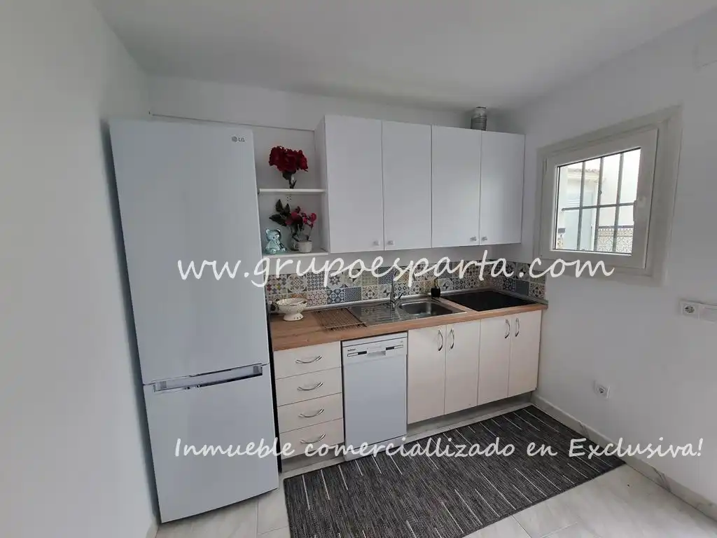 Zimmer in Calle los Arcos, 1, Sanlúcar la Mayor